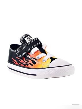Converse All Star Infant Flames Sneakers Size 5,6 NIB